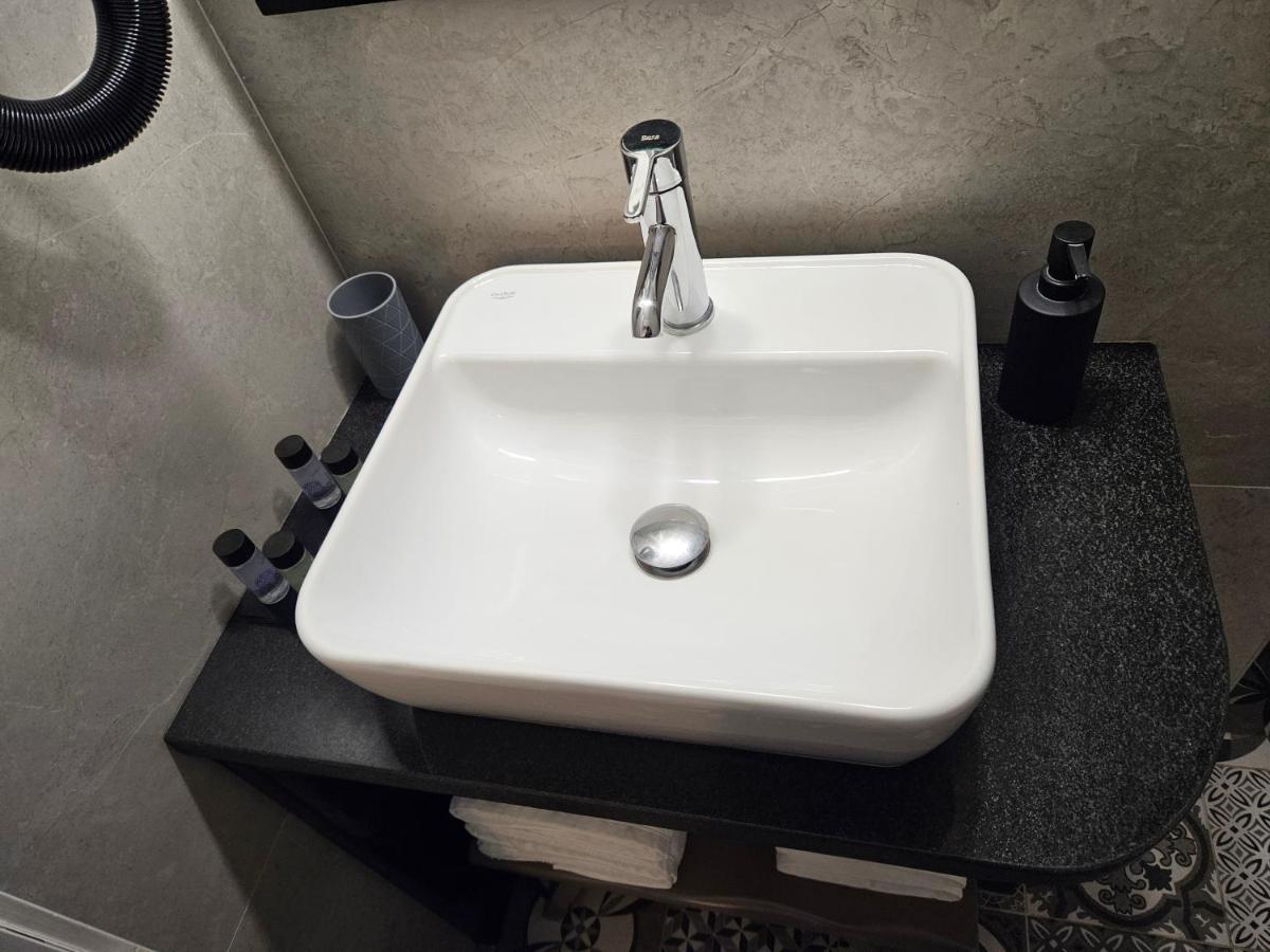 Hotel Anastasia Волос Екстериор снимка
